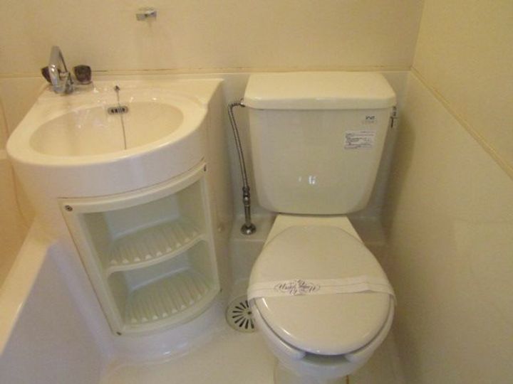 高橋ビルの内装