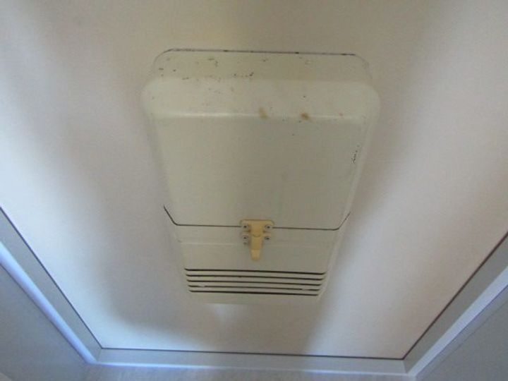 高橋ビルの内装