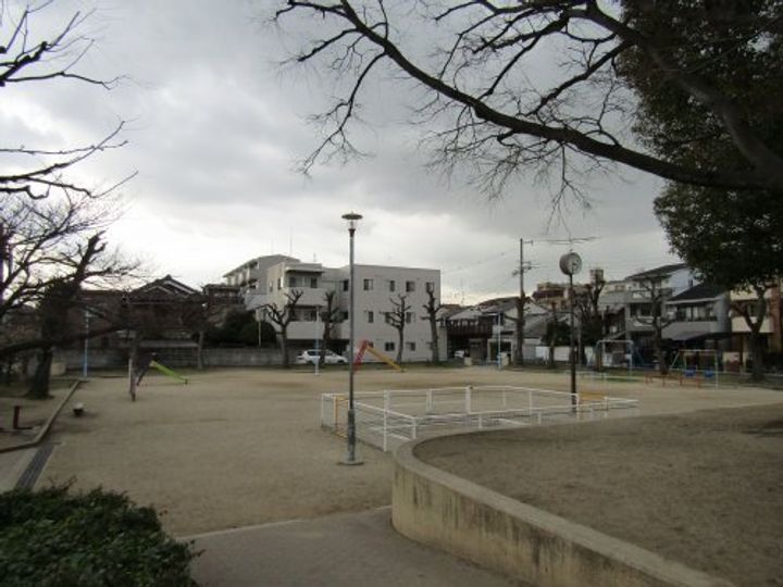 高橋ビルの周辺