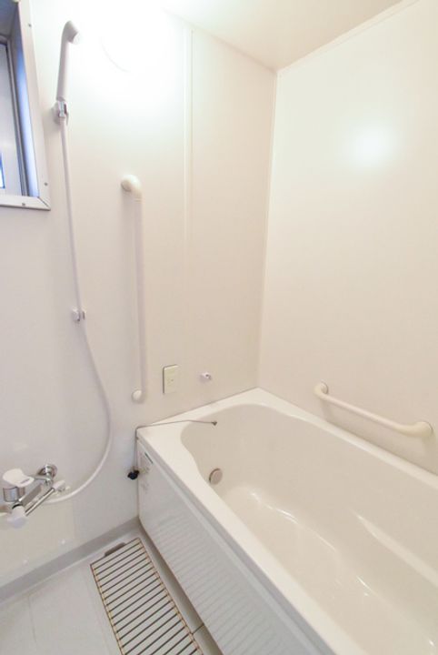 URアーバンラフレ小幡の風呂