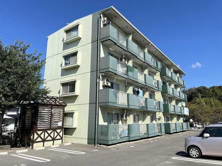 パークプレイス平井II号棟の外観