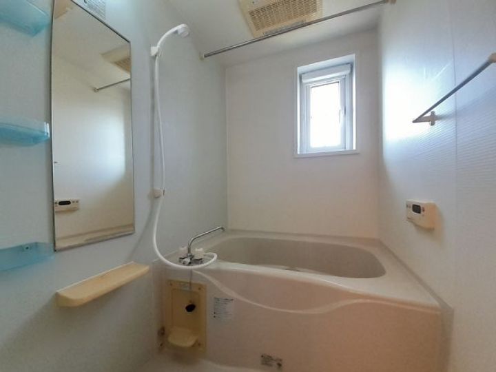 グラース・ミニョン Iの風呂