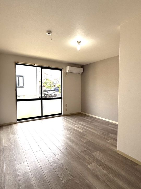 ディアコートDの居間