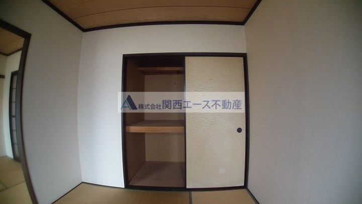 ファミール1号棟の内装