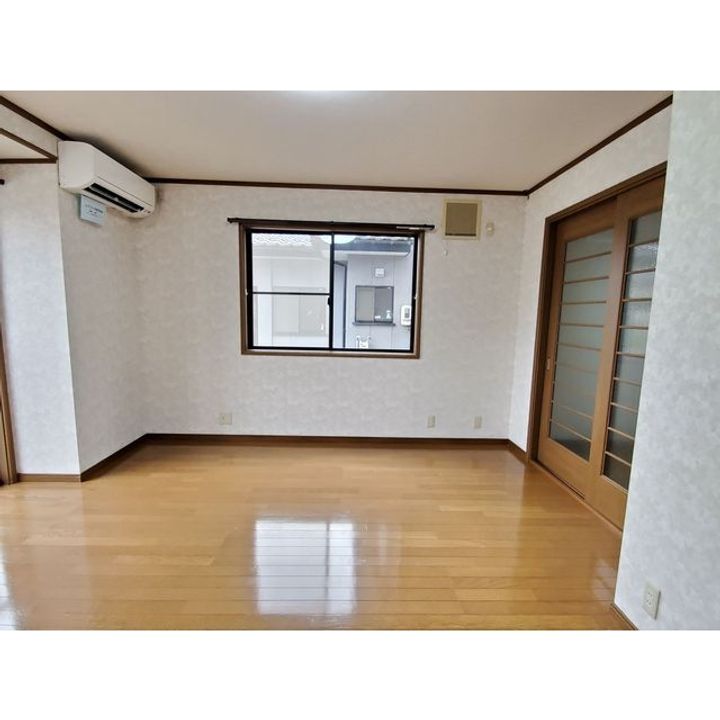 ローズ・ガーデンの内装