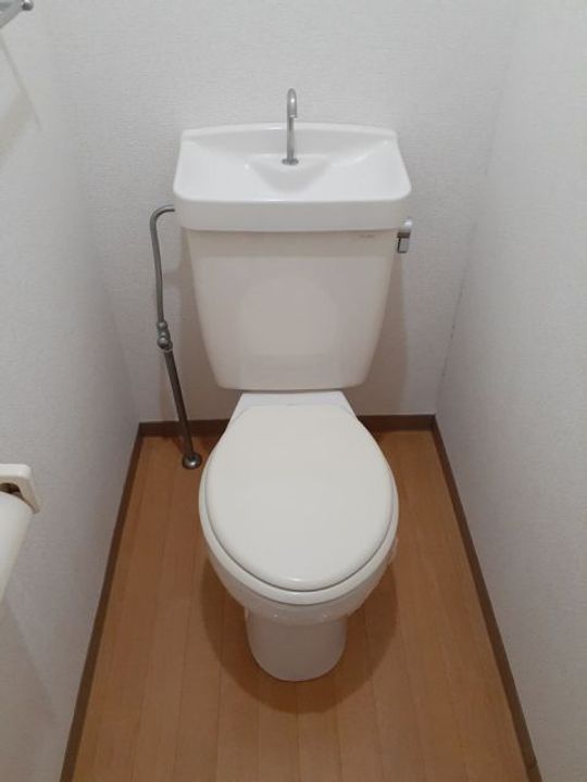 シャトレーゼ清水の内装