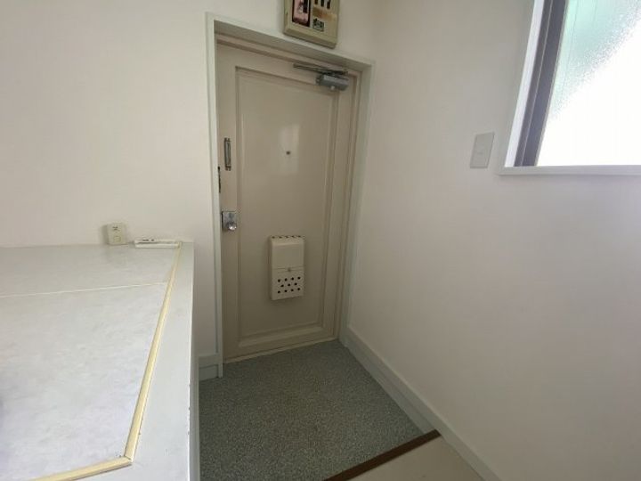 コーポ大塚の玄関
