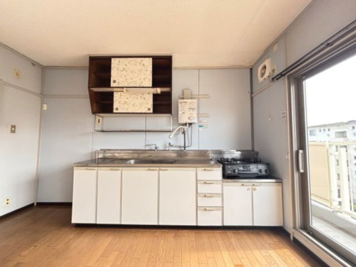 高洲二丁目住宅のキッチン