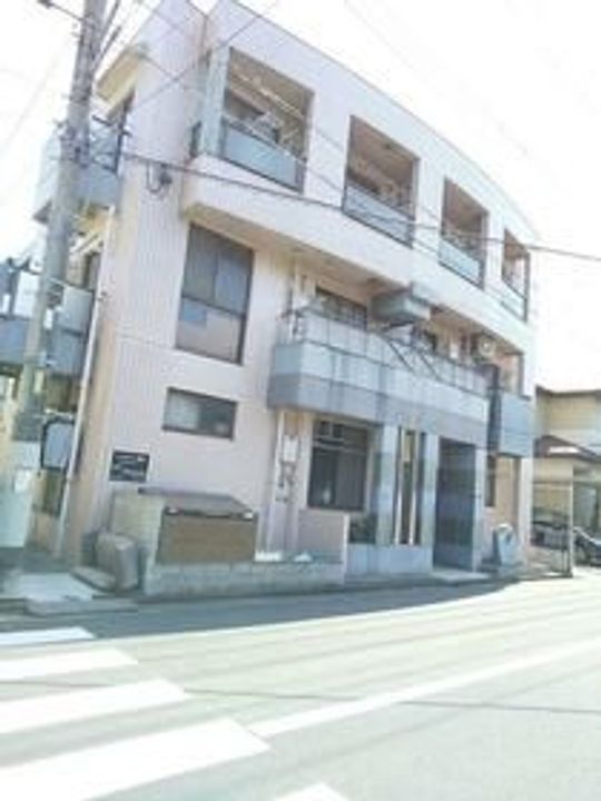 シャルマン蒲生の外観