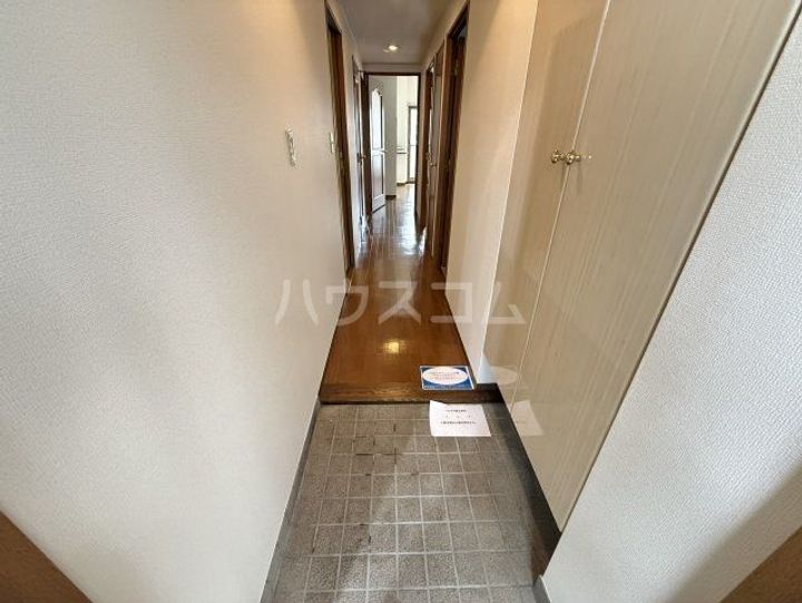 エクセルシオール所沢の玄関