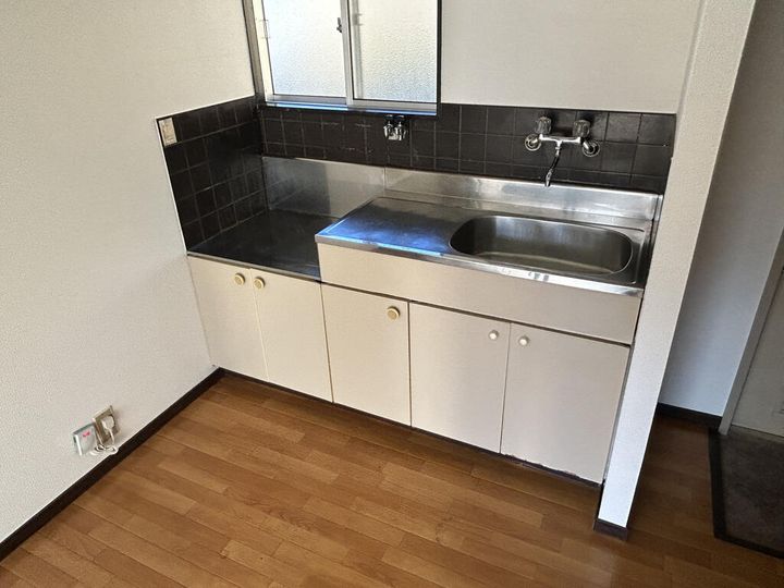 グリーンハイツ一本木のキッチン