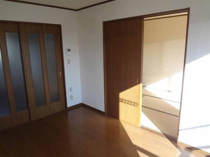 コンフォートAの居間