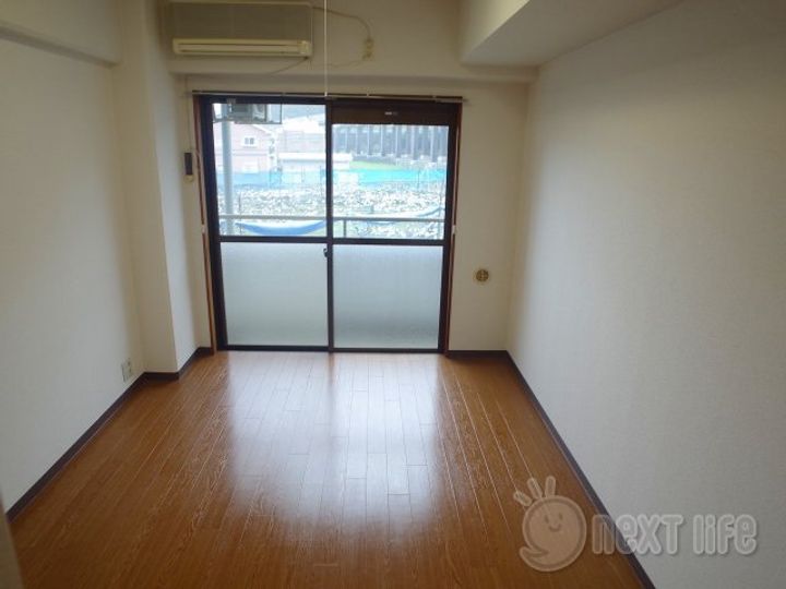 東京都稲城市矢野口(マンション)の賃貸物件の居間