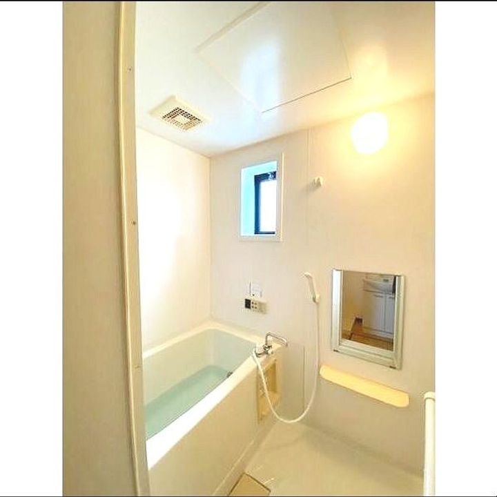 新潟県三条市桜木町(アパート)の賃貸物件の風呂