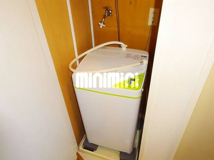 クリオ妙蓮寺参番館の居間