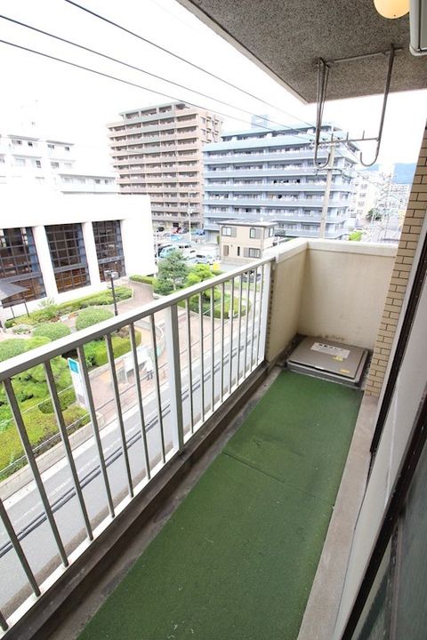 フラワーマンションの内装