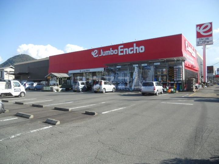 グランヴィーブルの周辺