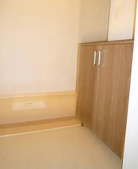 東京都文京区大塚6(マンション)の賃貸物件の玄関