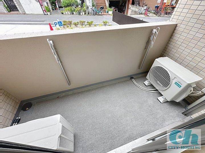 Y3 Bldg.の内装