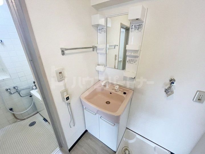 渋谷ビルの内装