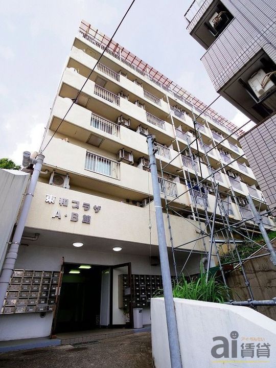 埼玉県朝霞市泉水3(マンション)の賃貸物件の外観