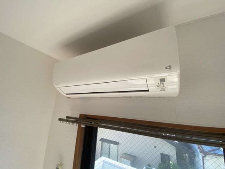 ハルビルの内装