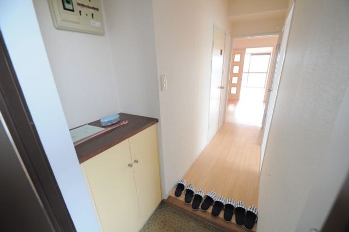 神奈川県横浜市青葉区市ケ尾町(マンション)の賃貸物件の玄関