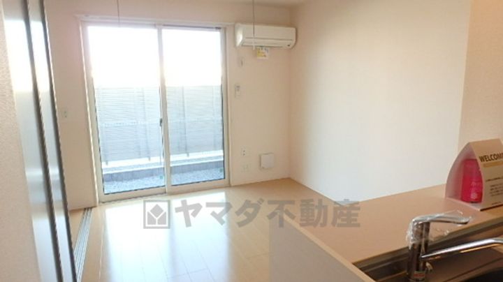 ロイヤルビューの居間