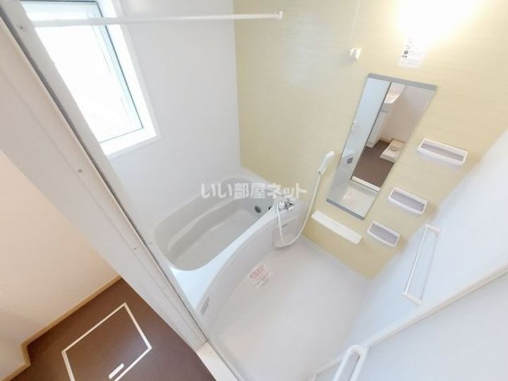 三重県名張市鴻之台4番町(アパート)の賃貸物件の風呂