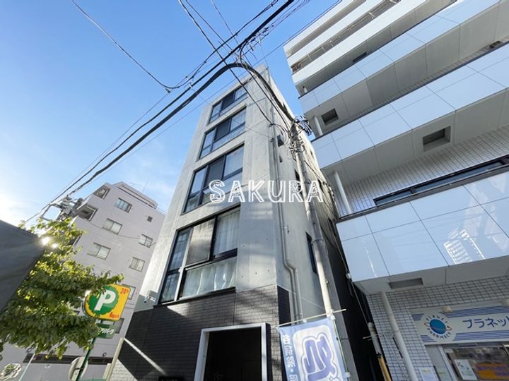 チャイカ横浜の外観