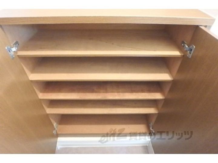 ハウスオブローゼ3の内装