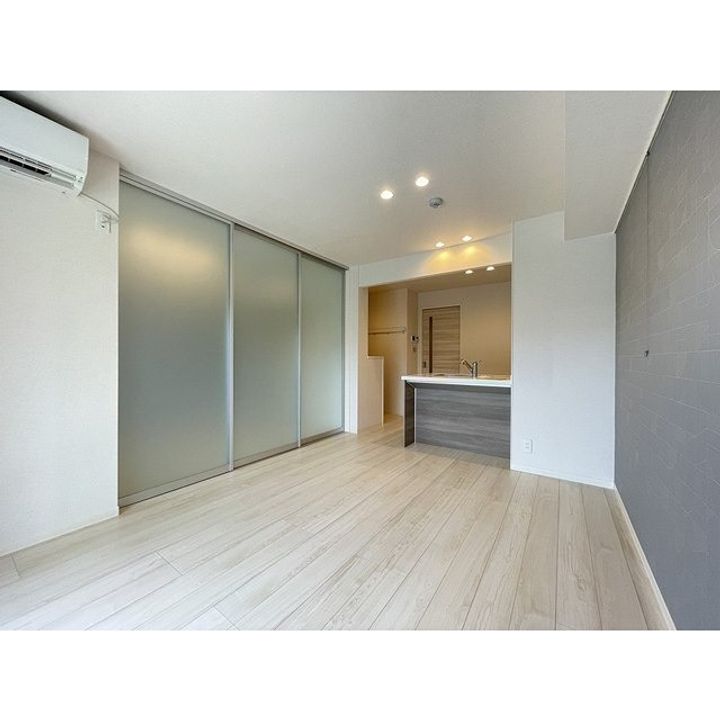 東京都国立市西1(マンション)の賃貸物件の居間