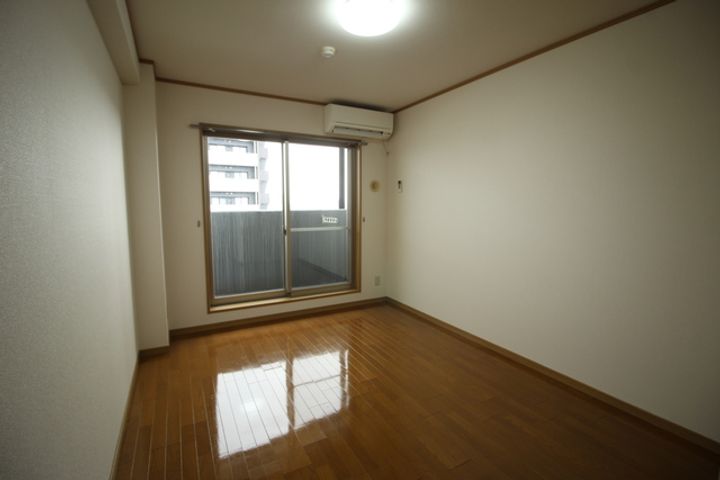 レジデンス米山の居間