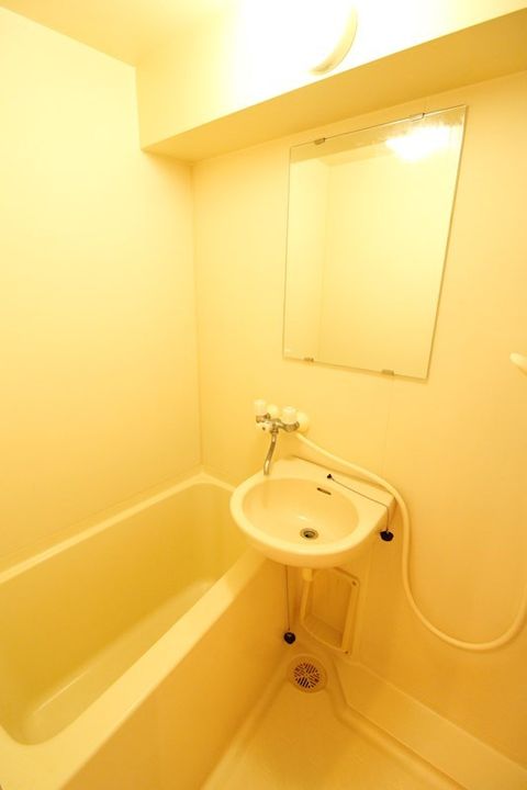 メゾン・ド・エグレットの風呂