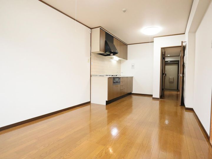 ルモール北の居間