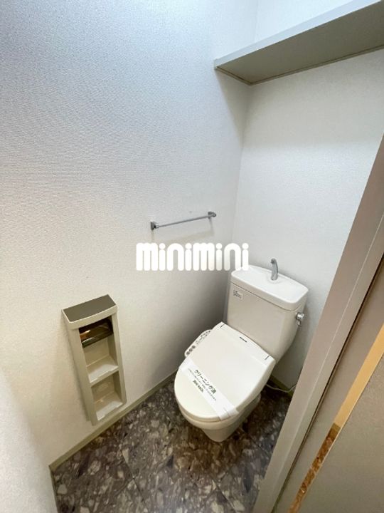 ホープIIの内装