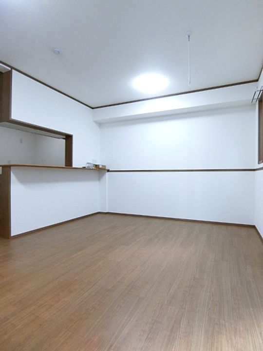 エイジュテラスの居間