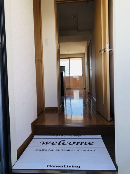 TNRの玄関
