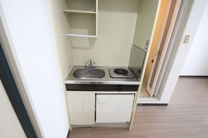 シップス甲斐田のキッチン