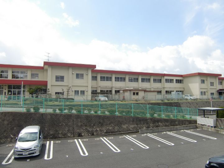 第2フラワーアイランド二本松の周辺