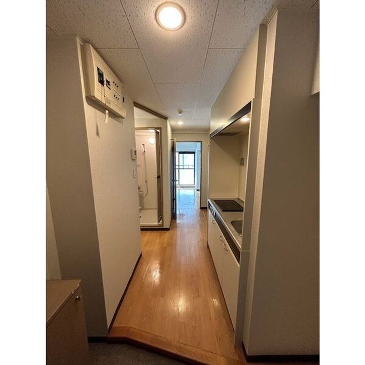 フォルトゥーナ上前津の玄関