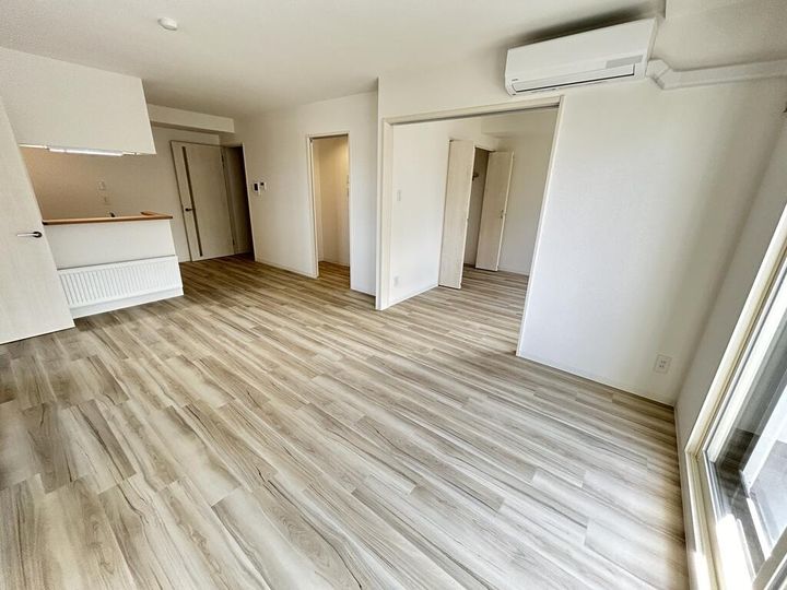 プレミア山の手の居間