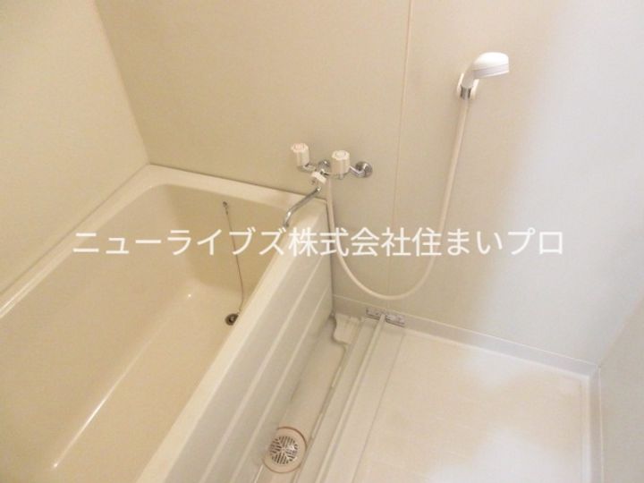 クレセントオーエス2(クレセントOS2)の風呂