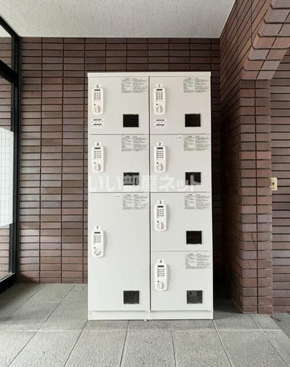 アートメゾンの内装