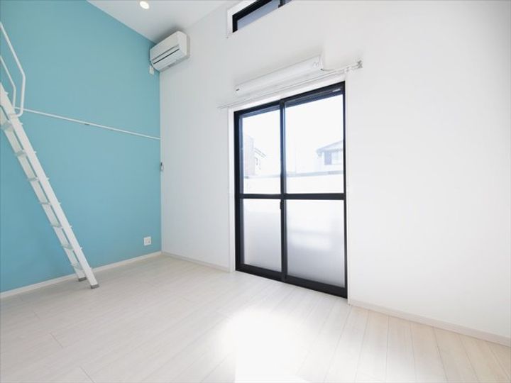 ユーマハイツの居間