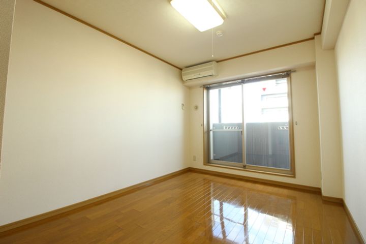 レジデンス米山の居間