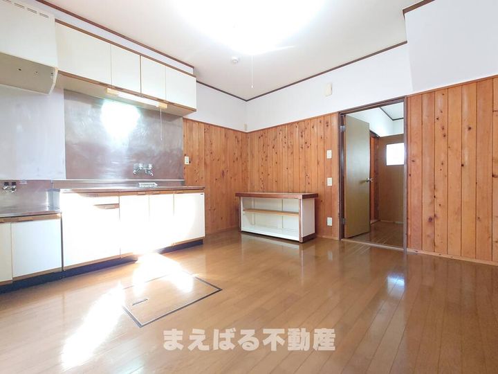 メゾネット吉田の居間