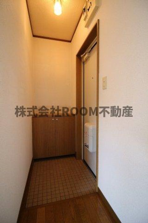 コーポフレグランスの玄関