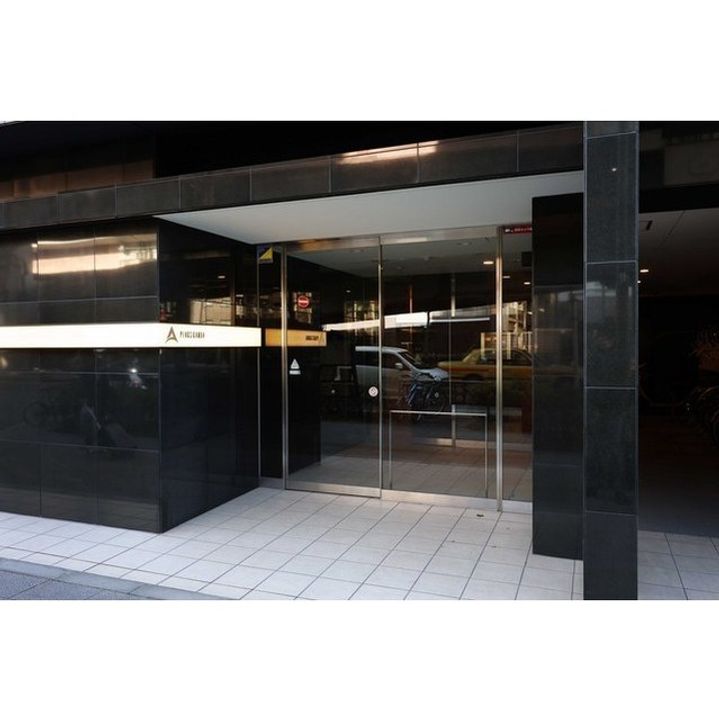 東京都千代田区神田西福田町(マンション)の賃貸物件の地図