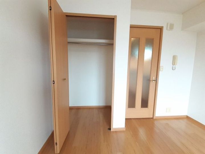 Riverside昶の内装